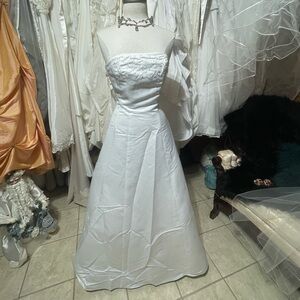 New Amy Lee by Hilton Bridal wedding dress